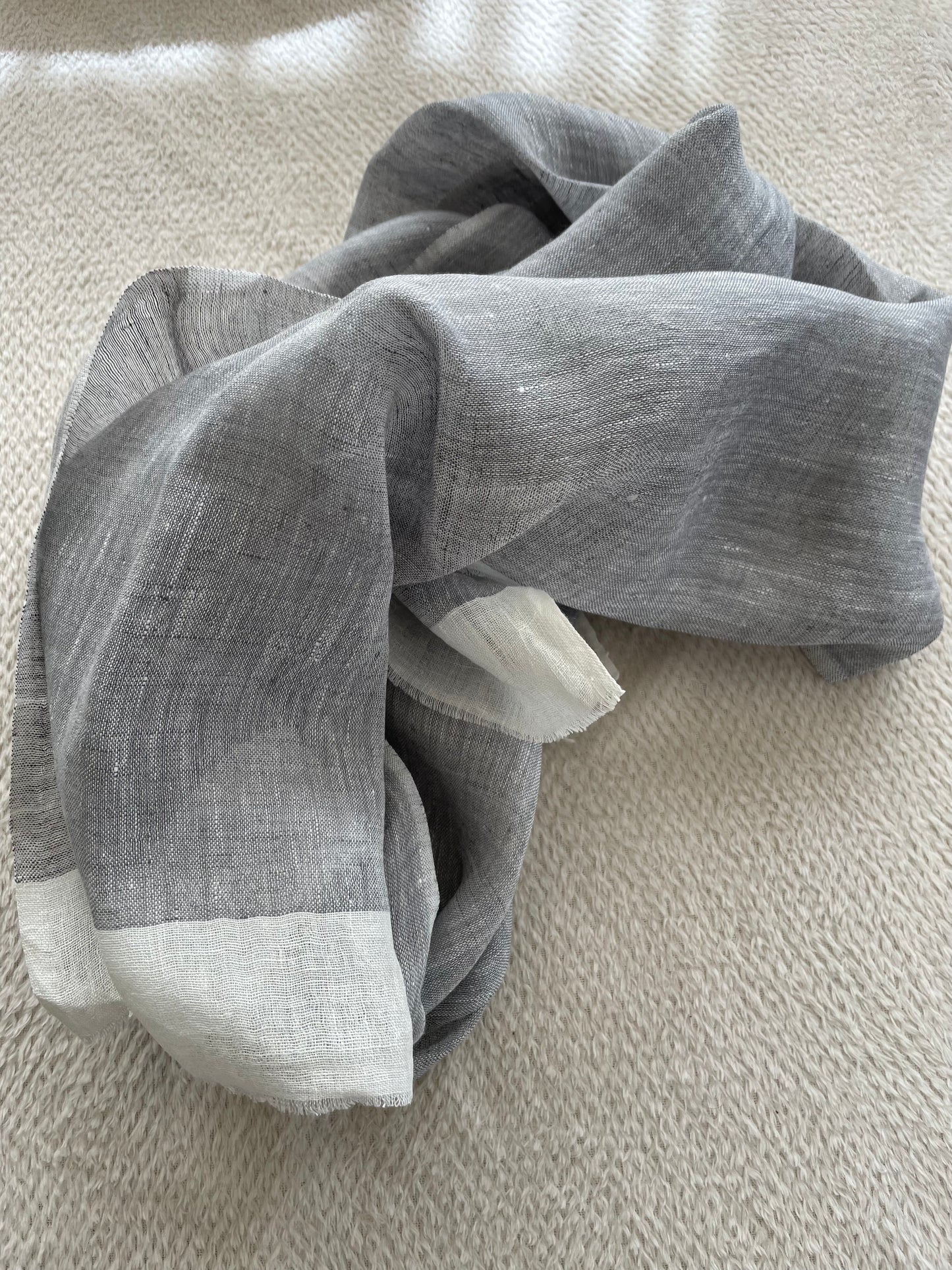 Mary scarf
