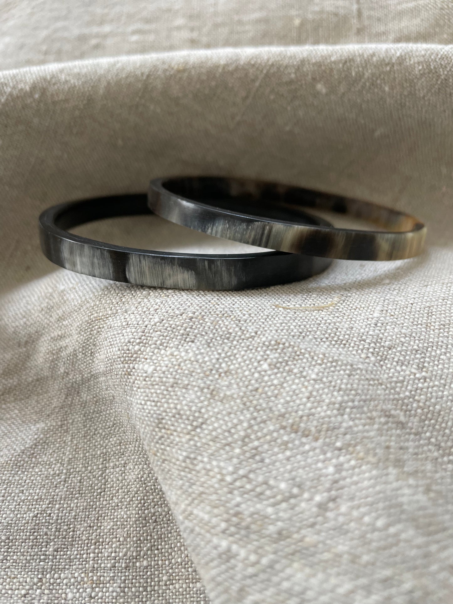 Cow horn bracelet black