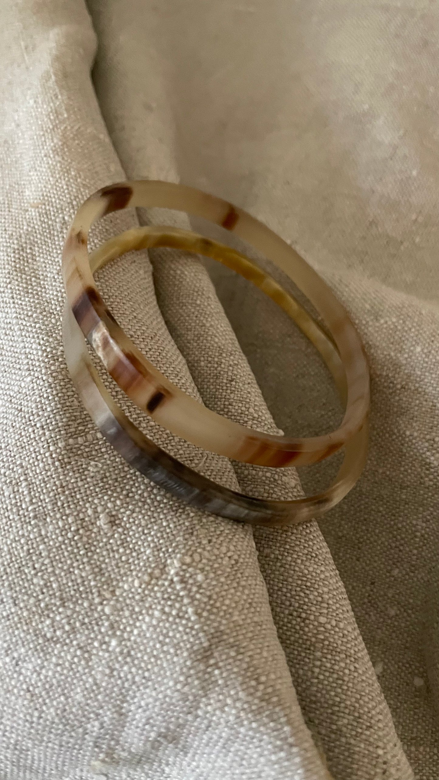 Cow horn bracelet black