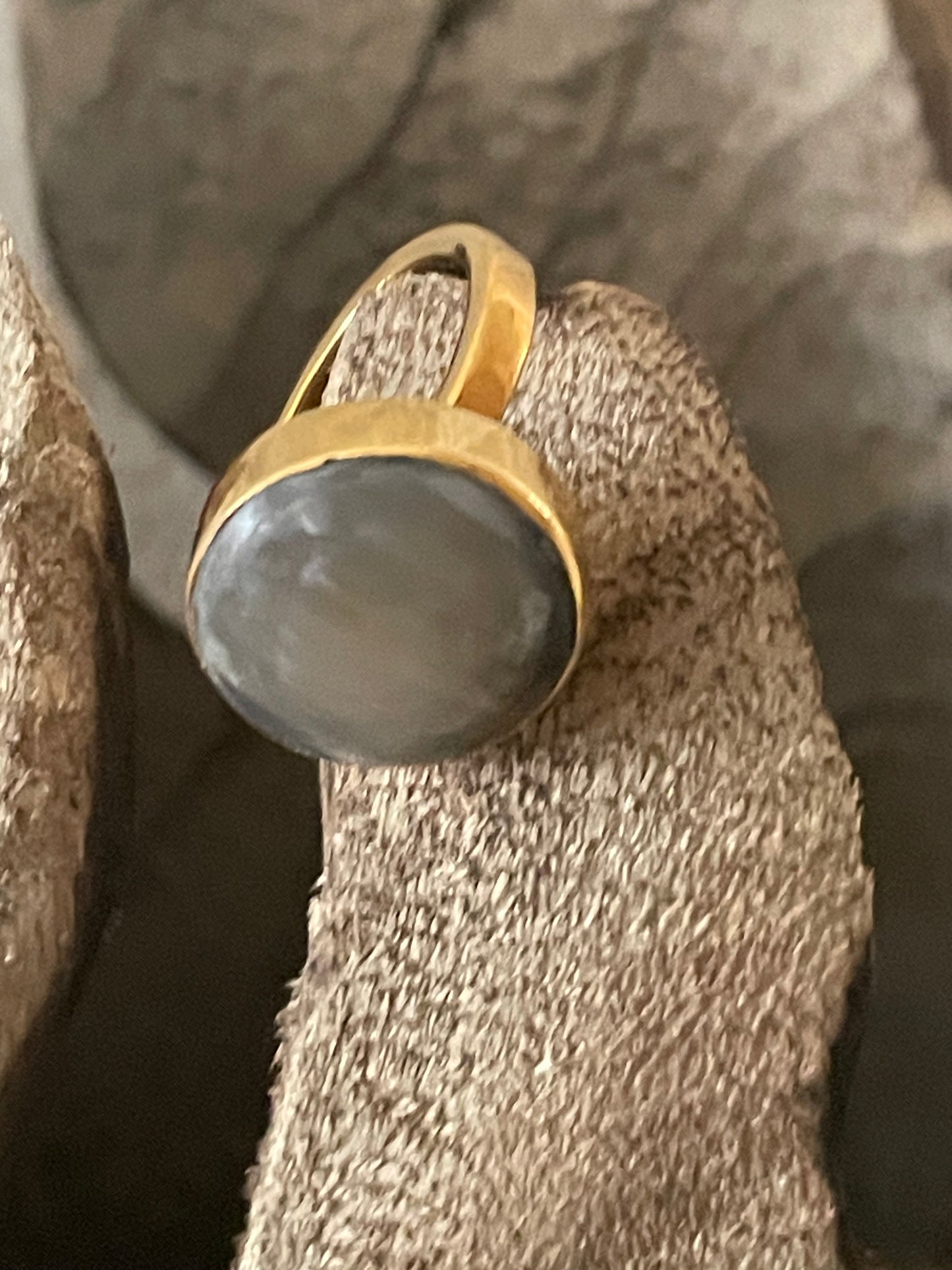 Cow horn ring