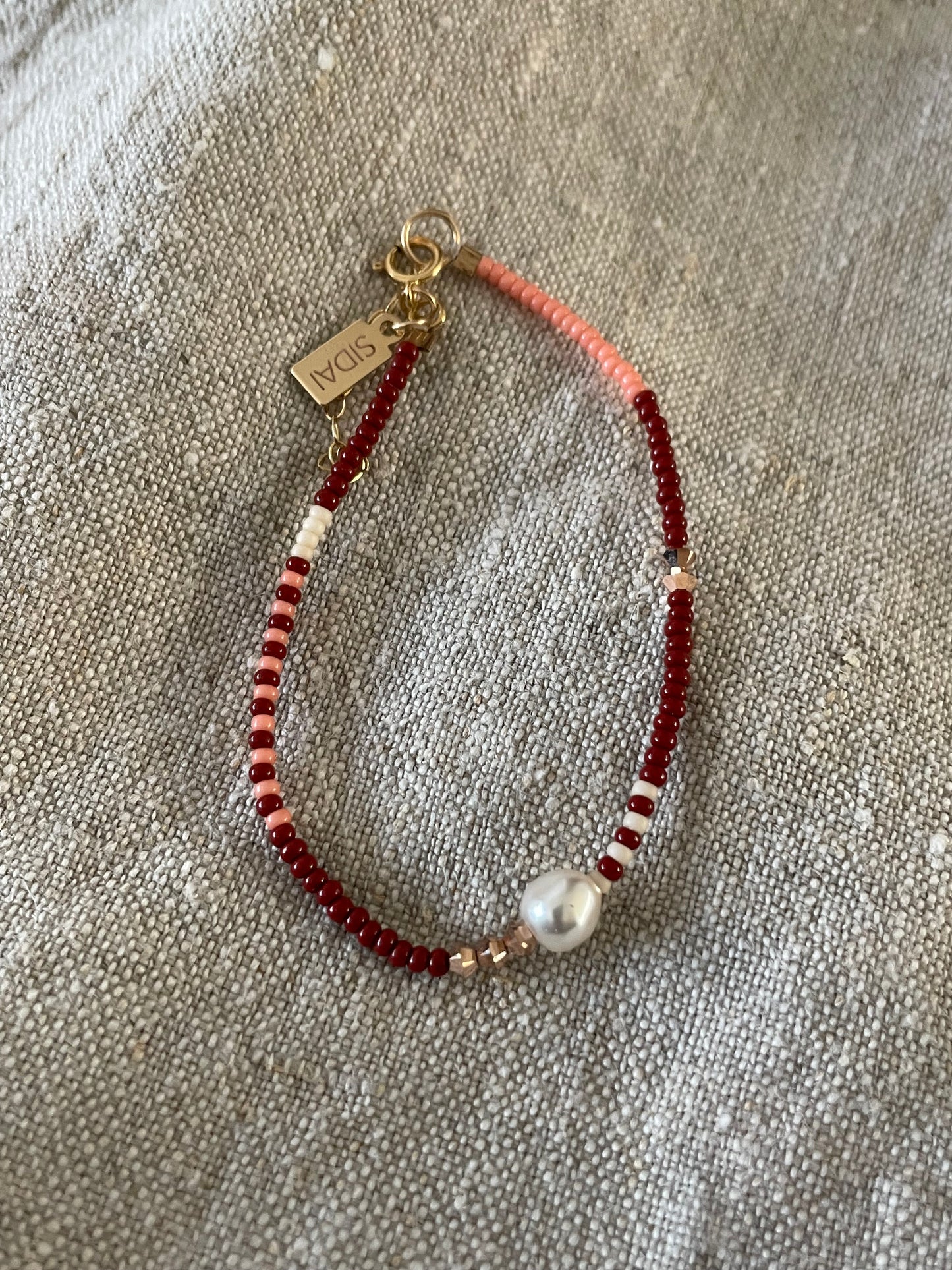 Zebra pearl crystal bracelet dark red