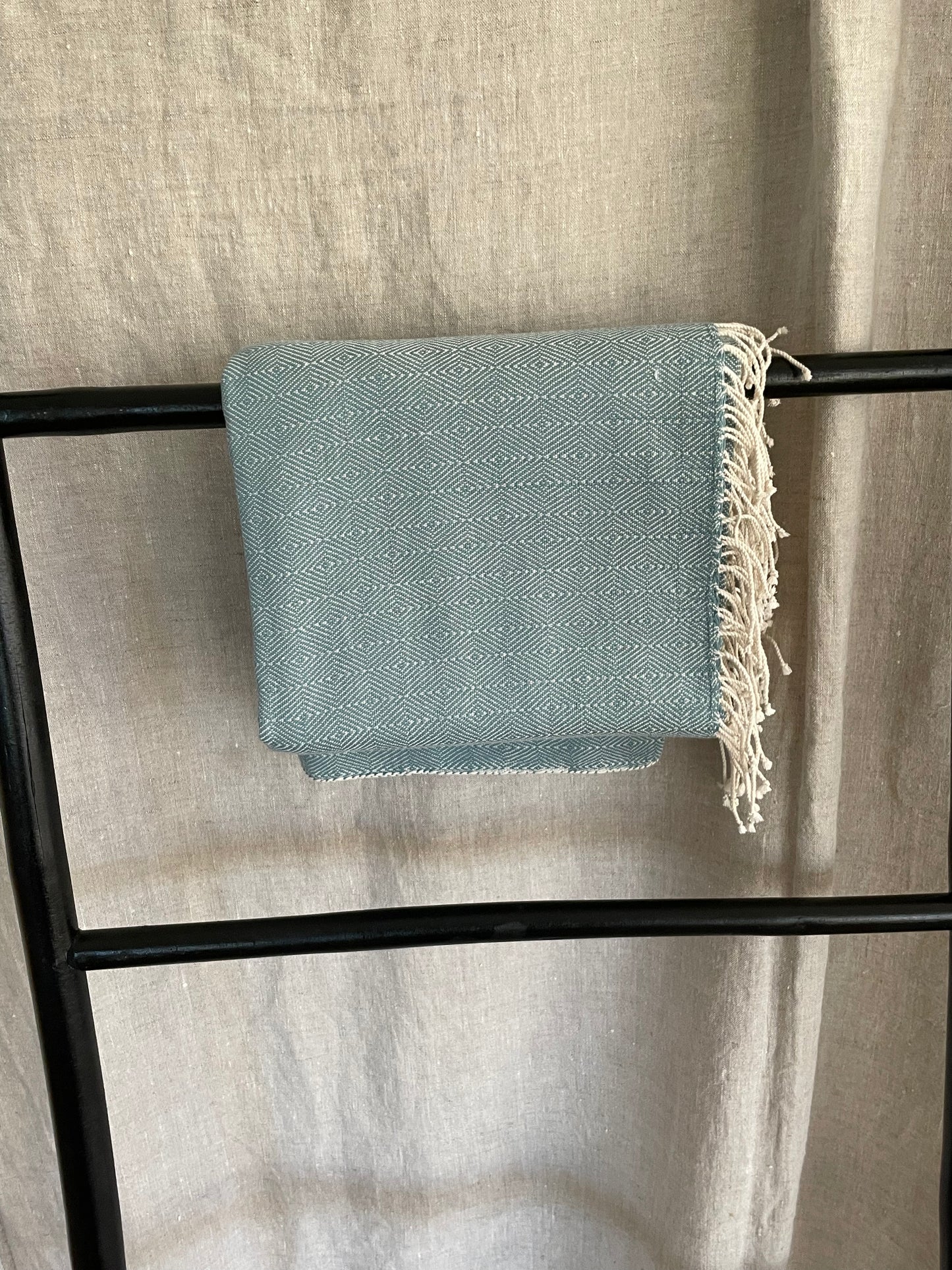 Almaz shawl