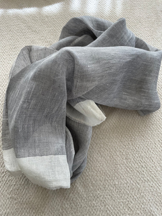 Mary scarf
