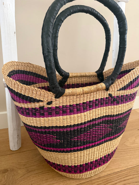 Bolga straw basket blue/natural