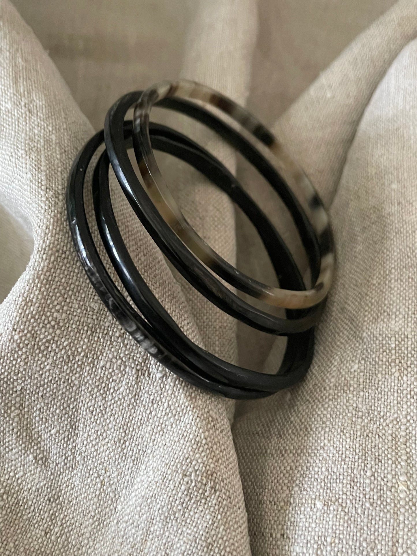 Cow horn X-small bracelet