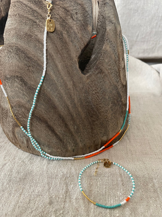 Long Endito multi wrap necklace turquoise