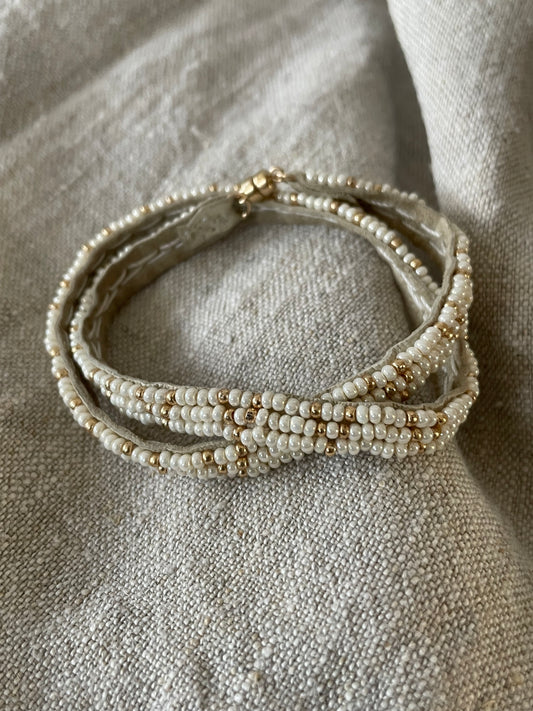 Double pearl bracelet